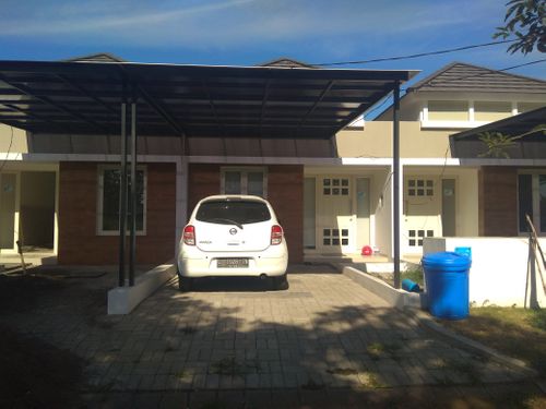 foto tampak rumah tipe BERYL VII-06 perumahan GRAND DELTA SARI