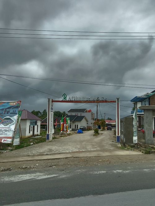 foto gerbang perumahan AFIKA LAND