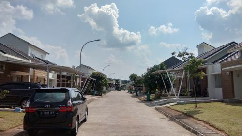 foto posisi tengah perumahan CITRA GRAND CITY PALEMBANG CLUSTER TROPICAL VALLEY SB