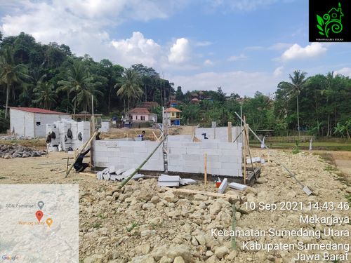foto posisi tengah perumahan Mekarjaya Residence