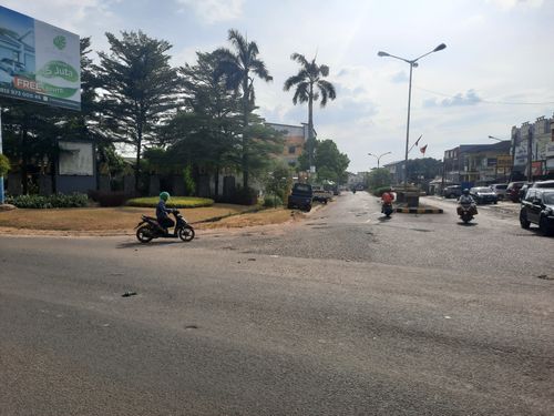 foto gerbang perumahan DUKUH ZAMRUD