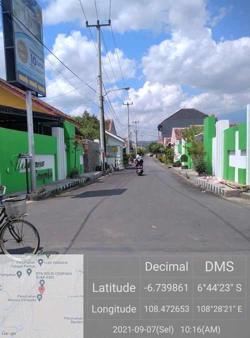 foto gerbang perumahan Graha Mutiara Cempaka 2