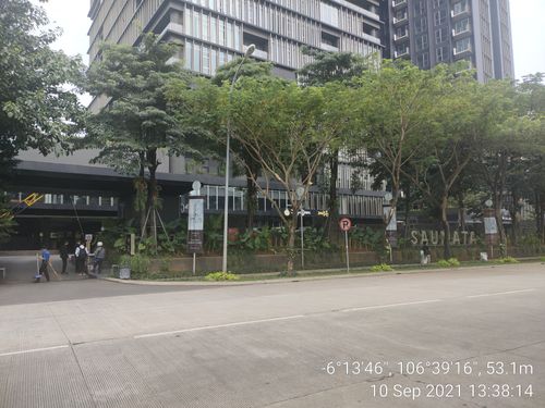 foto gerbang perumahan Saumata
