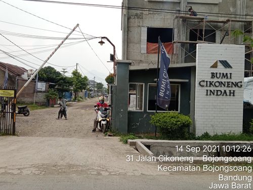 foto gerbang perumahan BUMI CIKONENG INDAH