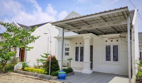 foto tampak rumah tipe RUBY 38 perumahan SAPPHIRE RESIDENCE TEGAL