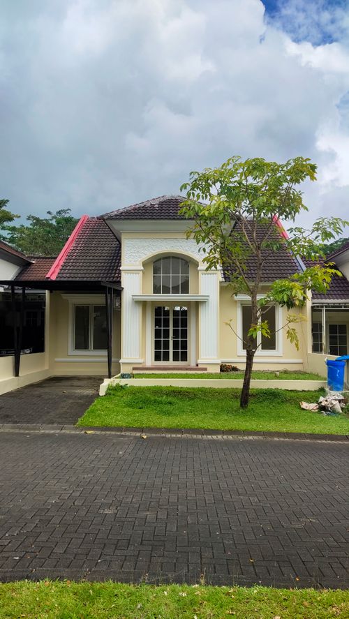 foto tampak rumah tipe GRIMALDI perumahan CITRALAND AMBON