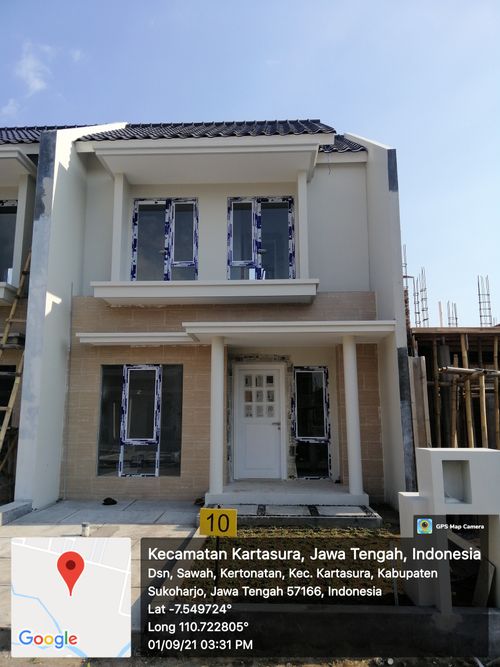 foto tampak rumah tipe EMILY perumahan PERMATA PARKVIEW