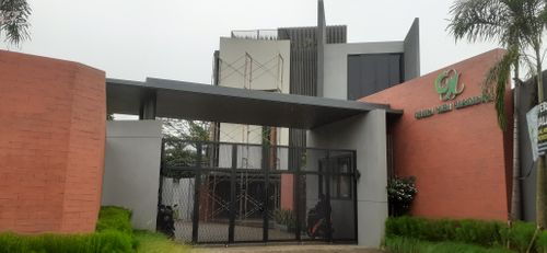 foto gerbang perumahan Green Nuri residence