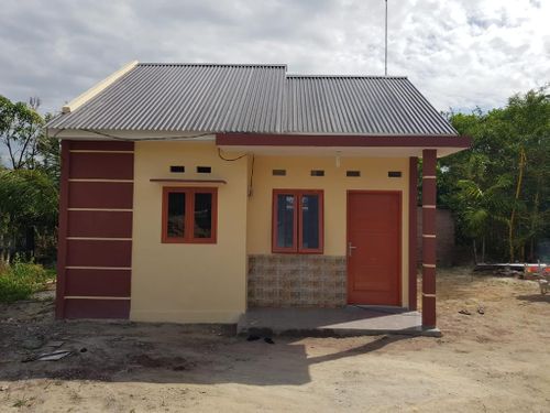 foto tampak rumah tipe 36/108 perumahan BUKIT MUTIARA INDAH
