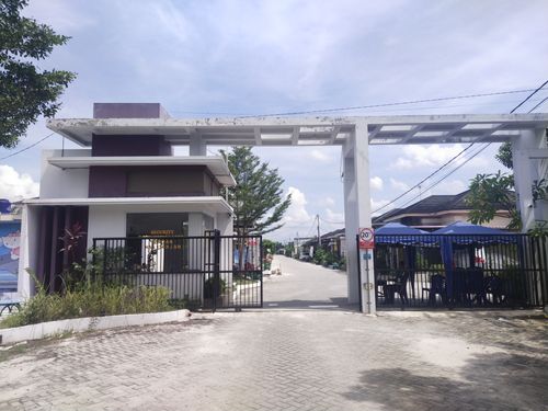 foto gerbang perumahan VILLA BUNGA ARENGKA