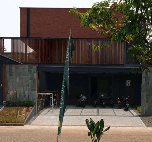 foto tampak rumah tipe A perumahan Fortunia Residences