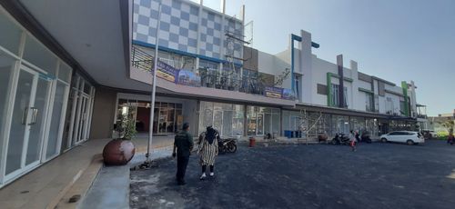 foto contoh rumah perumahan RUKO GRAND VIEW KARAWACI