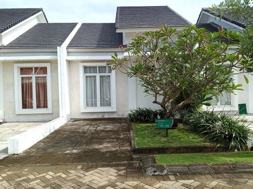 foto tampak rumah tipe 38 perumahan cluster akasia