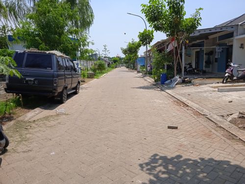 foto posisi tengah perumahan Puri Merak