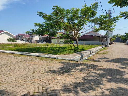 foto posisi tengah perumahan NUSA HARAPAN PERMAI