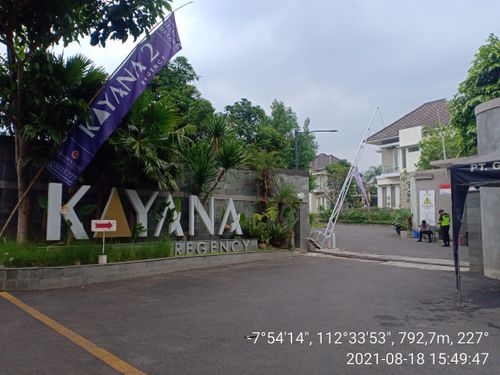 foto gerbang perumahan KAYANA REGENCY