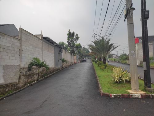 foto posisi tengah perumahan Cluster Melati Hills