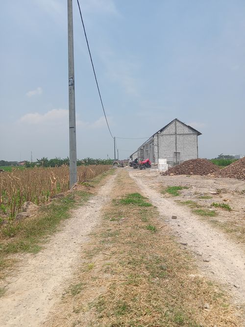 foto gerbang perumahan TAQIYA LAND II