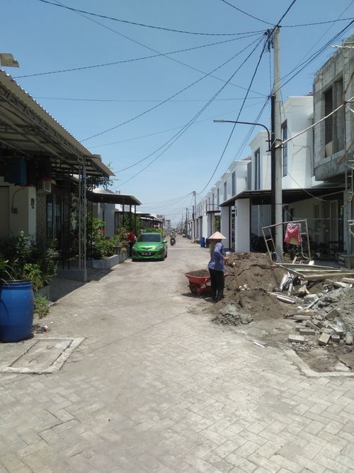 foto posisi tengah perumahan NEW GREEN HILL RESIDENCE (PESONA ALAM GUNUNG ANYAR BB-21)