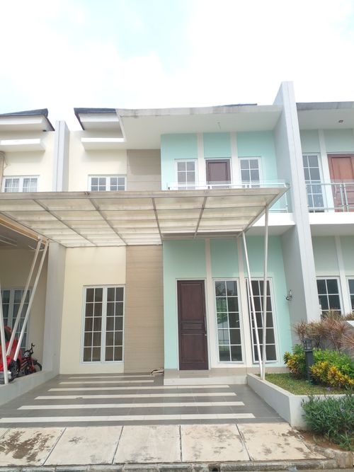 foto contoh rumah perumahan Green City