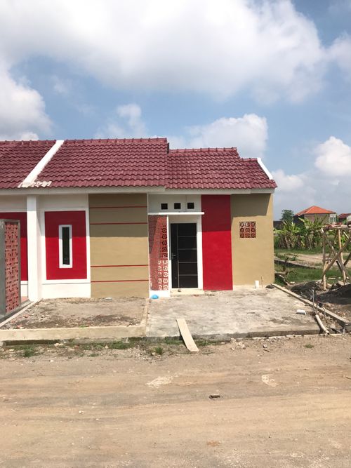 foto tampak rumah tipe 30/60 perumahan GRIYA GAMERSI LALUNG