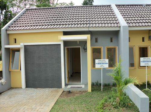 foto tampak rumah tipe 30 perumahan CITRA RAYA RIVERVIEW