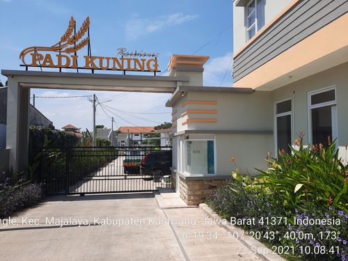 foto gerbang perumahan Perumahan Padi Kuning Residence 1