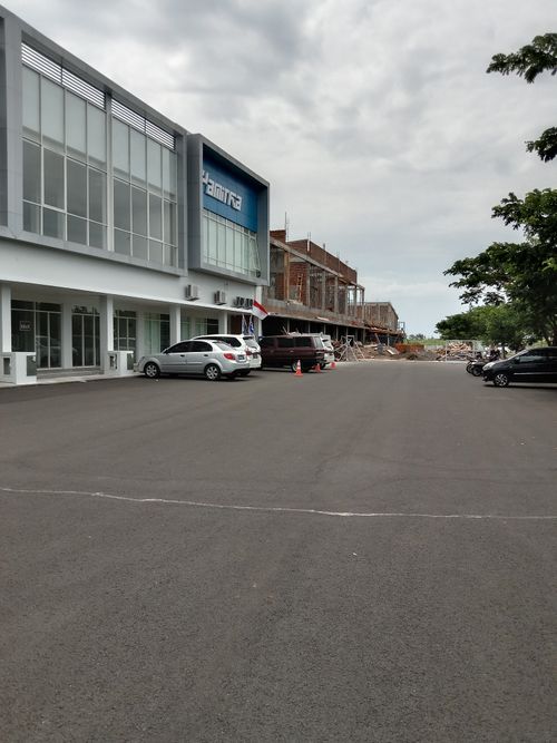 foto posisi tengah perumahan KAHURIPAN AVENUE