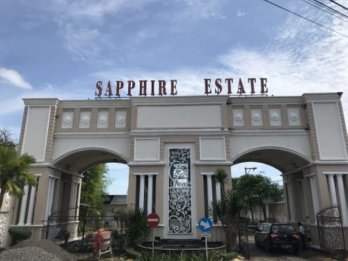 foto gerbang perumahan SAPPHIRE ESTATE TEGAL