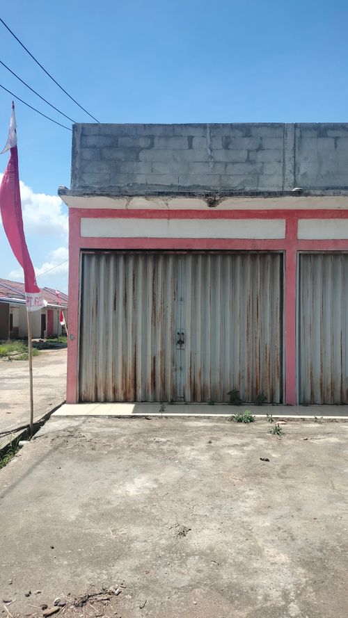 foto tampak rumah tipe KIOS perumahan GRAND RIZQI EFENDI II