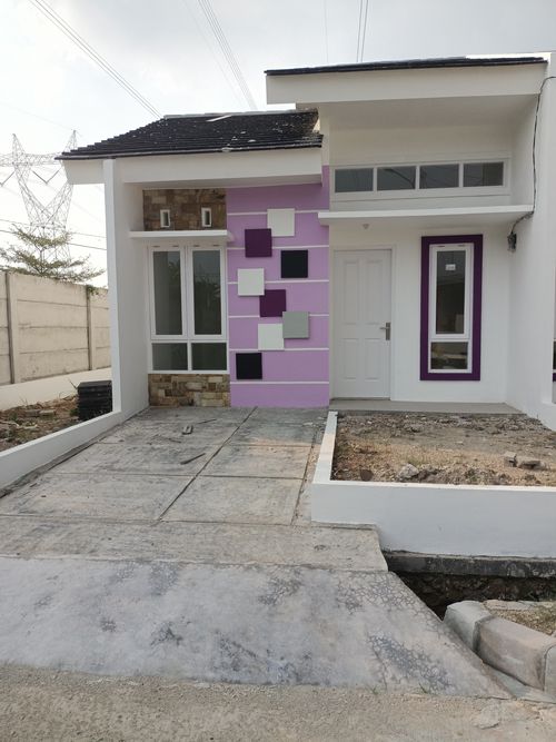 foto tampak rumah tipe Angsana Hook B perumahan GRAND PESONA