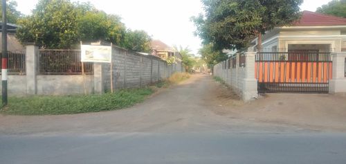 foto gerbang perumahan GOLDEN SERUNI