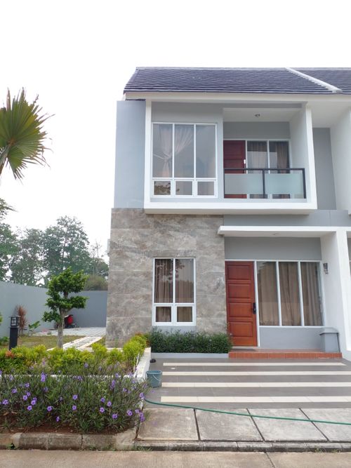 foto tampak rumah tipe 65/78 perumahan Green City