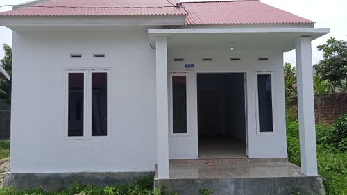foto tampak rumah tipe BLOK B 03 perumahan GRAHA RETNI PERMAI