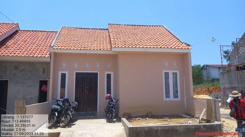 foto contoh rumah perumahan ROYAL NYALARAN 2