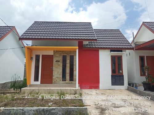 foto contoh rumah perumahan Mahatama Regency