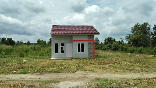 foto tampak rumah tipe 36 (SUBSIDI) perumahan SRIE PRADITA