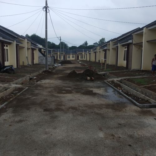 foto posisi tengah perumahan Benteng Mutiara Mas I