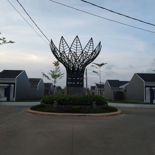 foto posisi tengah perumahan VICTORIA VILLAGE