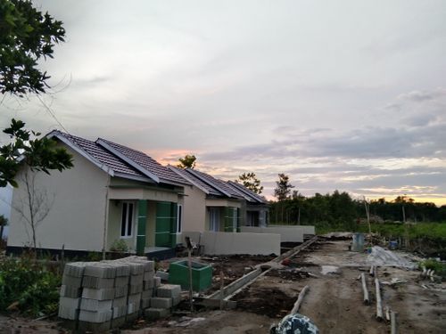 foto posisi tengah perumahan Griya Mumtaza Naga Sari Mandiri