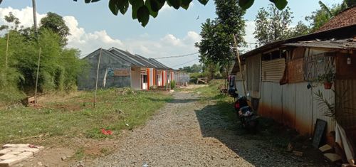foto posisi tengah perumahan BUMI CIBENING PERMAI