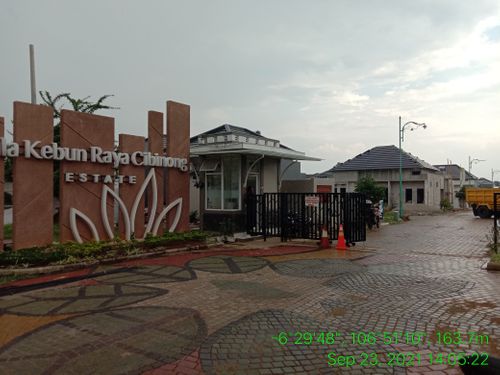foto gerbang perumahan VILA KEBUN RAYA CIBINONG ESTATE