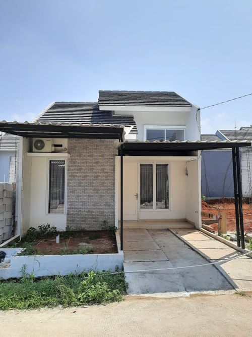 foto tampak rumah tipe 36/70 perumahan PADMA SERPONG