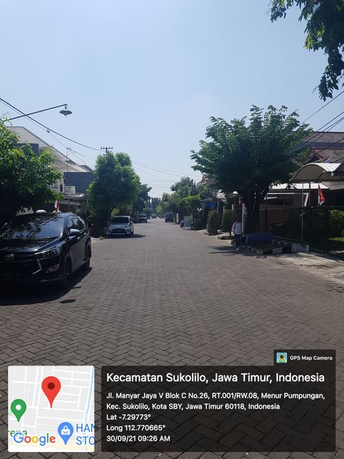 foto posisi tengah perumahan Manyar Jaya