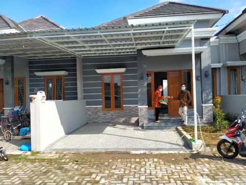 foto tampak rumah tipe C (ALANA) T.50/91 perumahan Harmony Palur