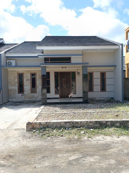 foto contoh rumah perumahan Topaz Residence 3