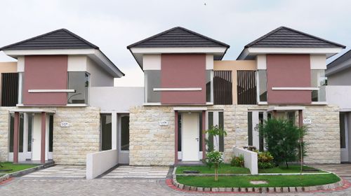foto tampak rumah tipe VALERIAN perumahan SAFIRA JUANDA RESORT