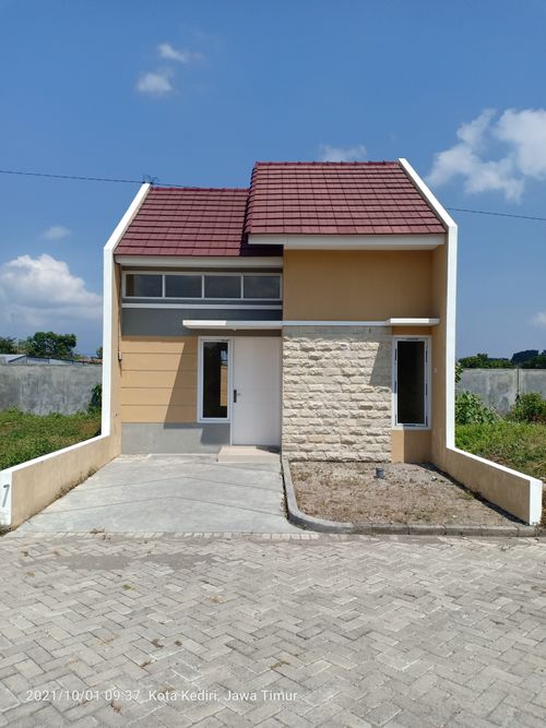 foto contoh rumah perumahan Royal Tendean Residence