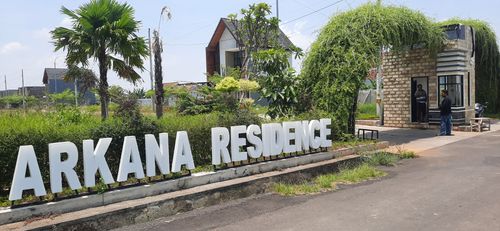 foto gerbang perumahan ARKANA RESIDENCE
