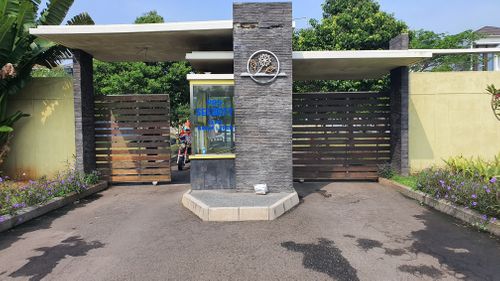 foto posisi tengah perumahan Taman Kencana